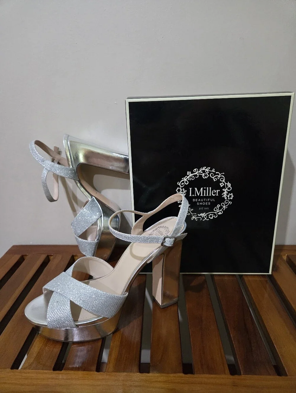 I.Miller Samien Silver Glitter Platform 5